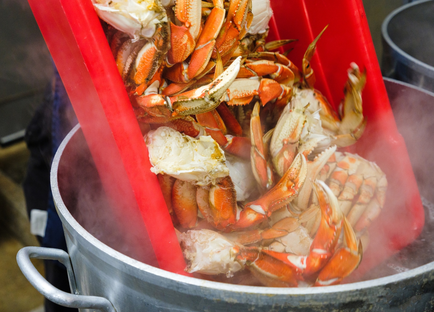 Enjoy the thrilling Great Alaskan Lumberjack Show followed by a delicious Alaskan crab feast. - Ketchikan, Alaska