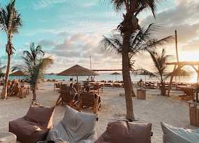 chill out ocean oasis beach club southern island drive sunset