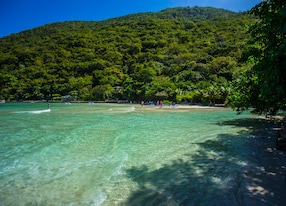 paradise cove beach labadee haiti